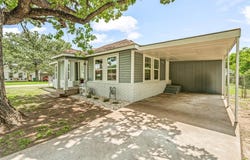 690 S Fifth Avenue, Stephenville, TX 76401