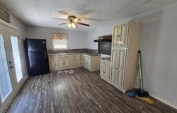 6026 State Highway 221, Bledsoe, KY 40810