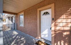 2380 Indiana Avenue, Columbus, OH 43202