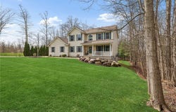 730 Mckee Trail, Hinckley, OH 44233