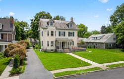 1070 WHEATLAND AVENUE, LANCASTER, PA 17603