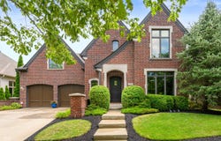6731 W Stonegate Drive, Zionsville, IN 46077