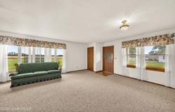 10206 STATE ROUTE 52, Versailles, MO 65084