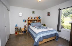 9 Katelan Court, Cranston, RI 02921