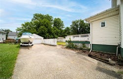 238 Whitney Street, Conneaut, OH 44030