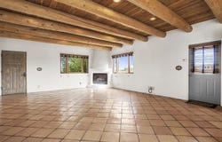 11 Mesa Sea Road, Arroyo Hondo, NM 87513