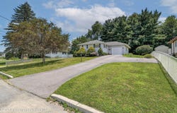 3717 Wylam Avenue, Moosic, PA 18507