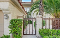 8051 Castle Pines Avenue, Las Vegas, NV 89113