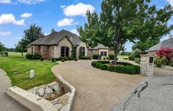 9408 Gleneagles Circle, Granbury, TX 76049