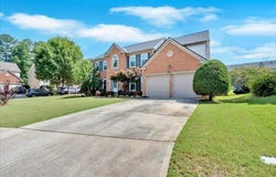 4997 Rustic Canyon Drive, Suwanee, GA 30024