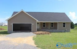 37 Mitchell Drive, Rainsville, AL 35986