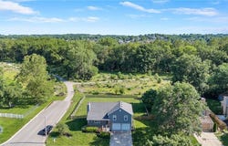 901 Stone Brook Drive, Grain Valley, MO 64029