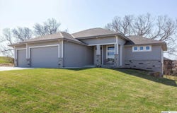 16015 Zac Lane, Bennington, NE 68007