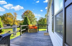 327 OAK Street, HAMBURG, PA 19526