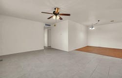 18 E Anchor Drive, Sayre, OK 73662