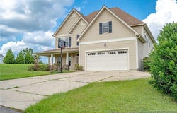 35 Sedgefield Lane, Spring Lake, NC 28390