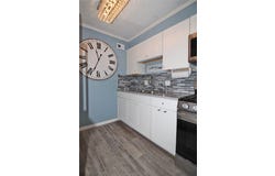 1150 Bower Hill Rd, Mt Lebanon, PA 15243