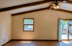 512 Oaklane St, McPherson, KS 67460