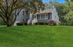 457 Valley Rd, Long Hill Twp., NJ 07933