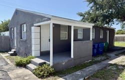 172 W 15th Street, Riviera Beach, FL 33404