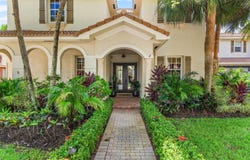 144 Via Veracruz, Jupiter, FL 33458
