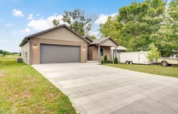 210 B W Clinton Street, Rogersville, MO 65742