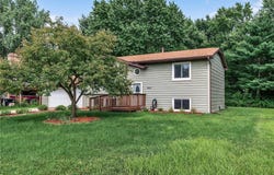 9521 Aspen Avenue NE, Lexington, MN 55014