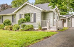 512 S Elida, WINNEBAGO, IL 61088