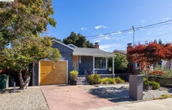 7542 Valentine St, Oakland, CA 94605