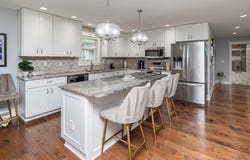 6810 Coburn Lane, Johnston, IA 50131
