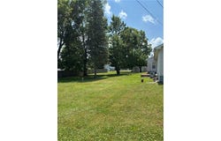 12 Willow Street, Big Flats, NY 14814