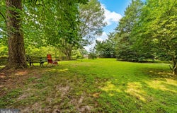 327 E STREET ROAD, KENNETT SQUARE, PA 19348