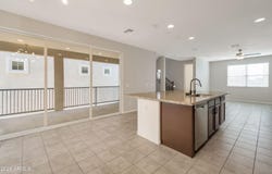 660 W FLINTLOCK Way, Chandler, AZ 85286