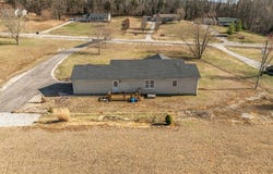 122 Whitney Ln., Hartford, KY 42347