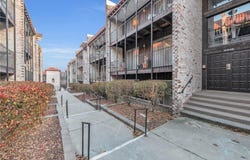5015 Walnut Street, Kansas City, MO 64112