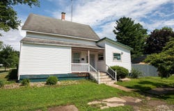 423 Pierce Street, Plymouth, IN 46563-2609