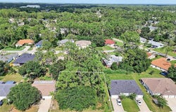 30 WELLWOOD Lane, PALM COAST, FL 32164