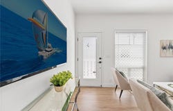 15621 Beach Boulevard, Westminster, CA 92683