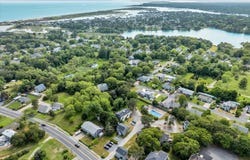111 School Street, West Dennis, MA 02670