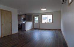 565 SE FIREFLY AVE, Corvallis, OR 97333