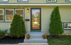 5 Bradford Rd, East Brunswick Twp., NJ 08816-4303
