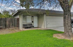 211 Kingston Lane, Modesto, CA 95354