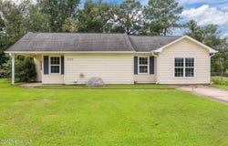 2062 Hunters Ridge Drive, Midway Park, NC 28544