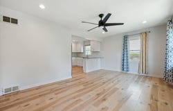 212 Highland Dr, Council Bluffs, IA 51503