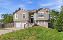 404 Timbercreek Drive, Belton, MO 64083