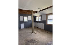 760 NE G Street, Linton, IN 47441