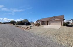 20558 E Mesa Verde Road, Mayer, AZ 86333