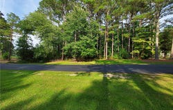 Caddie Court, Wagram, NC 28396