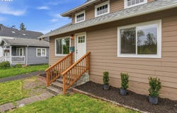 1002 N 6TH Ave, Kelso, WA 98626