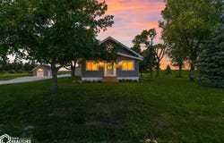 25259 620th Avenue, Nevada, IA 50201